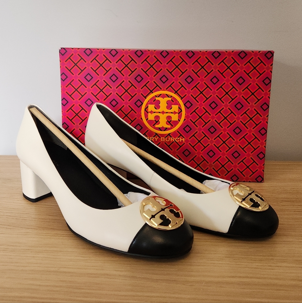 NIB Tory Burch Chelsea 50MM Cap-Toe Pump Black & Ivory Sz 7.5